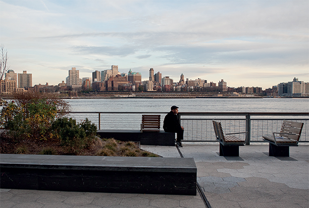 http://www.made-design.fr/INDEXHIBIT/files/gimgs/22_otw08.jpg